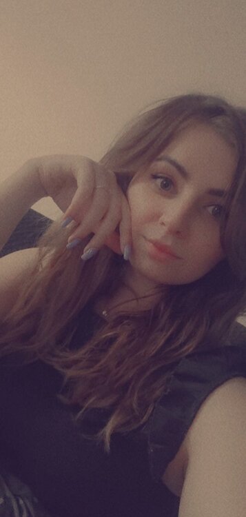 Snapchat-1847933836.jpg.db83d4bdf7558bbd2b21b80417b3a4ba.thumb.jpg.9dc7e1069f5dbc1eb8dd15459d4d2f3c.jpg
